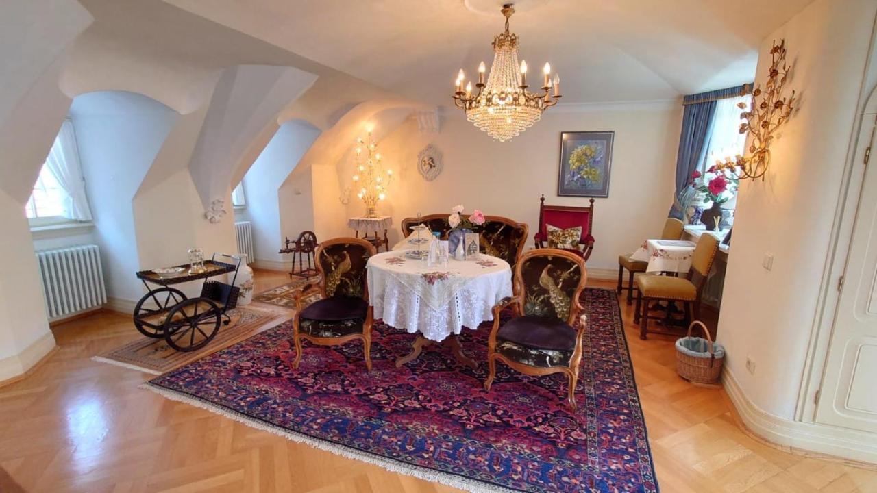 מילטנברג Hotel Zum Riesen - Aelteste Fuerstenherberge Deutschlands מראה חיצוני תמונה